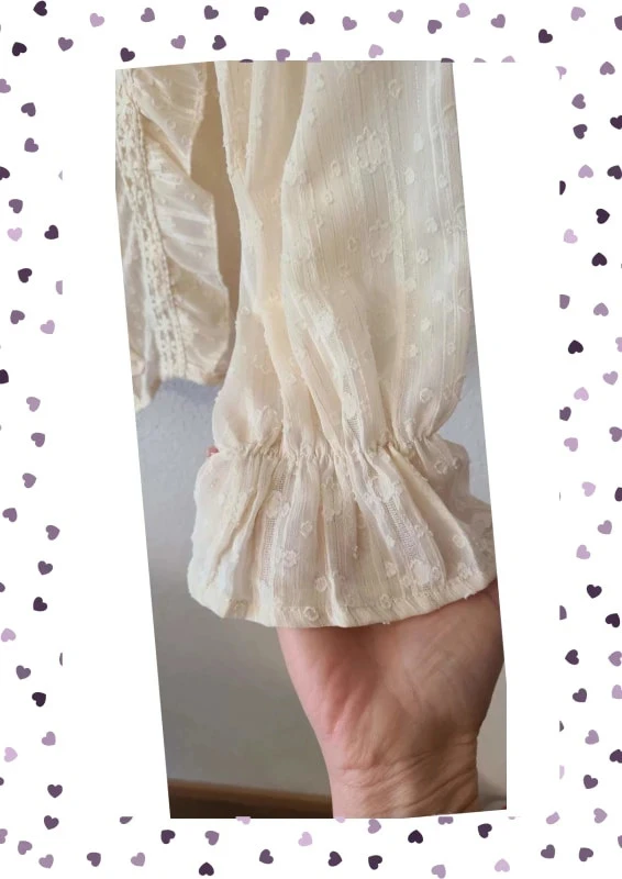 Blusa crema con volantes – Encaje elaborado – S – Golden Live – photo 4